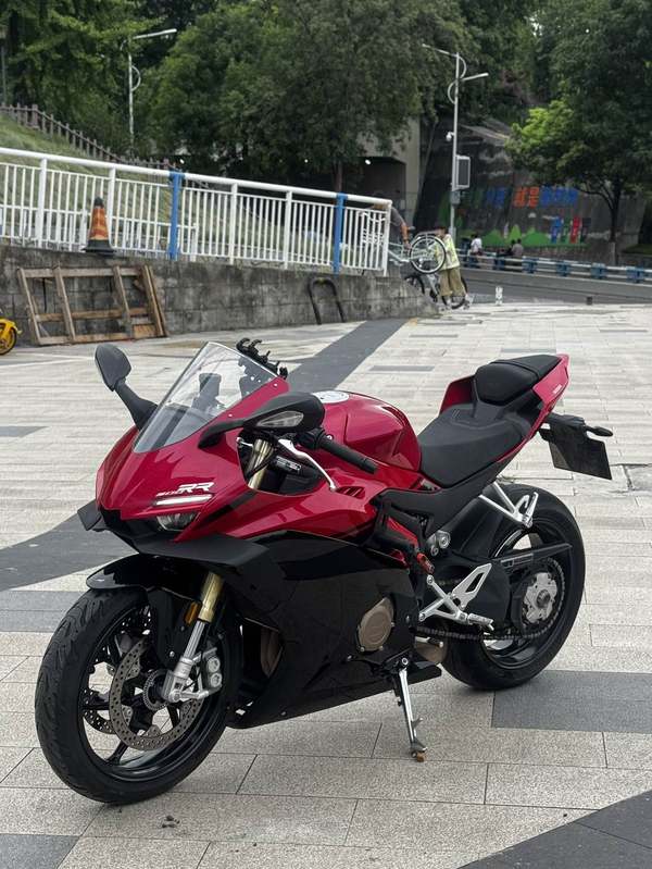 二手张雪机车500RR