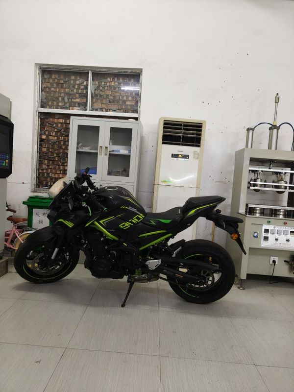 二手川崎Z900