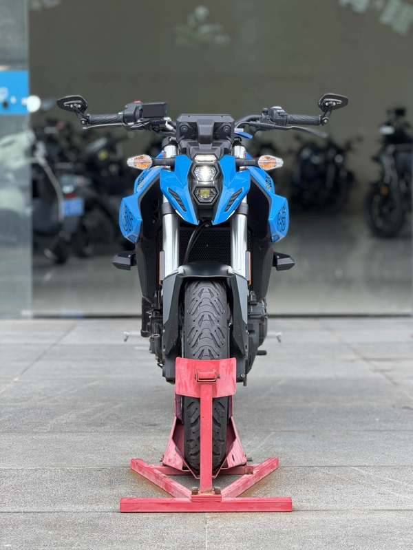 二手铃木GSX-8S