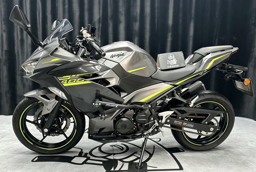 二手川崎Ninja 400