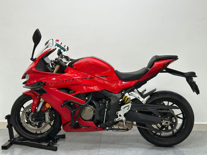 二手QJMOTOR赛600