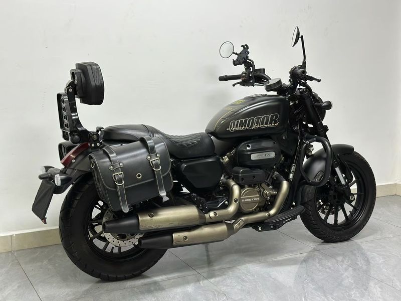 二手QJMOTOR闪300