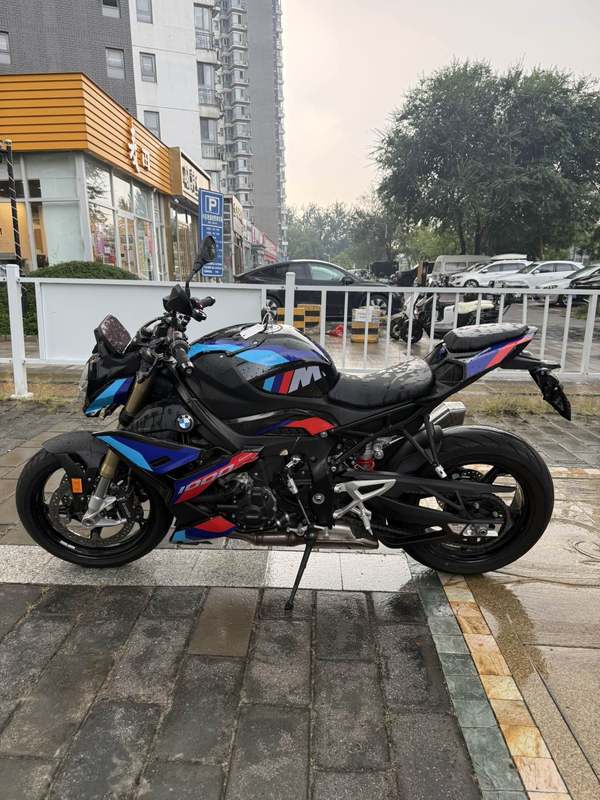 二手宝马S 1000 R