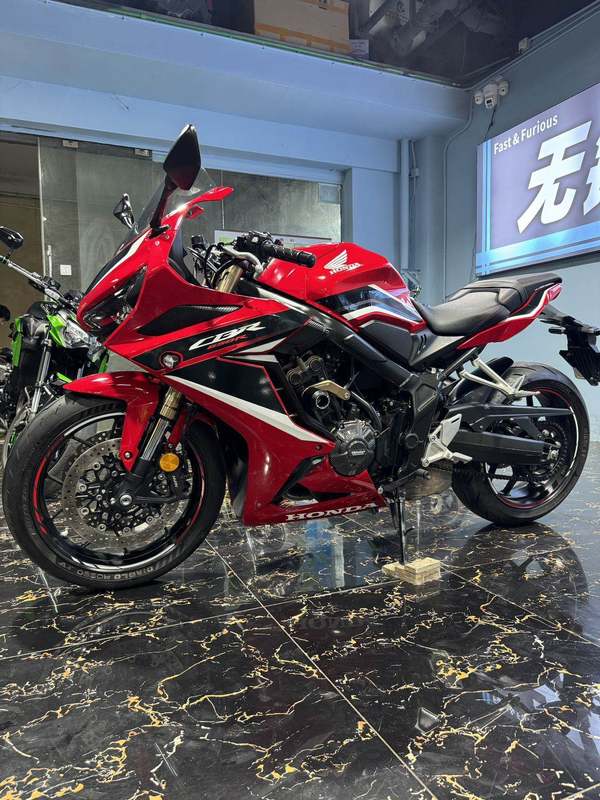 二手本田CBR650R