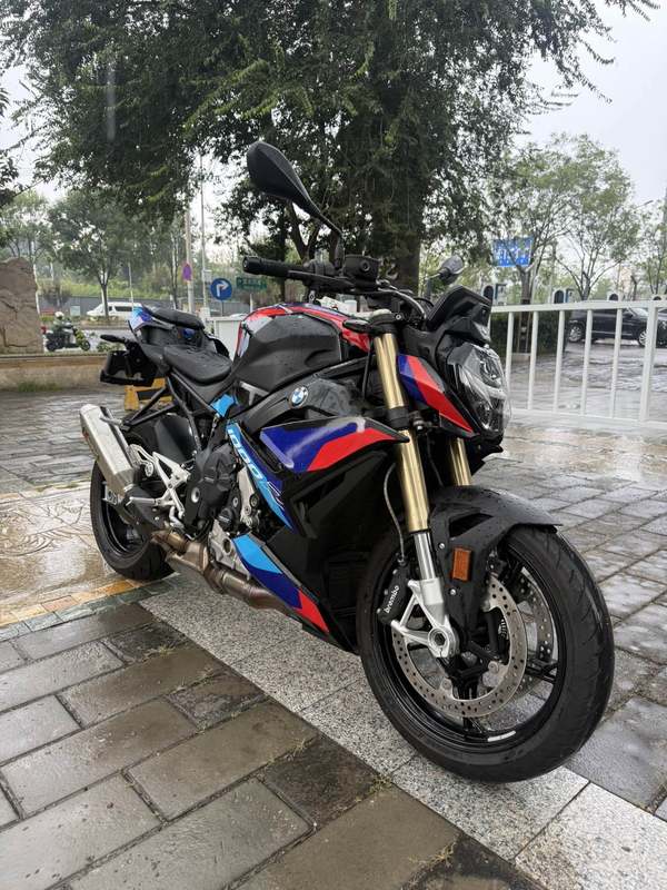 二手宝马S 1000 R