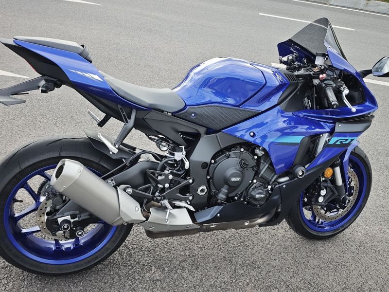 二手雅马哈YZF-R1
