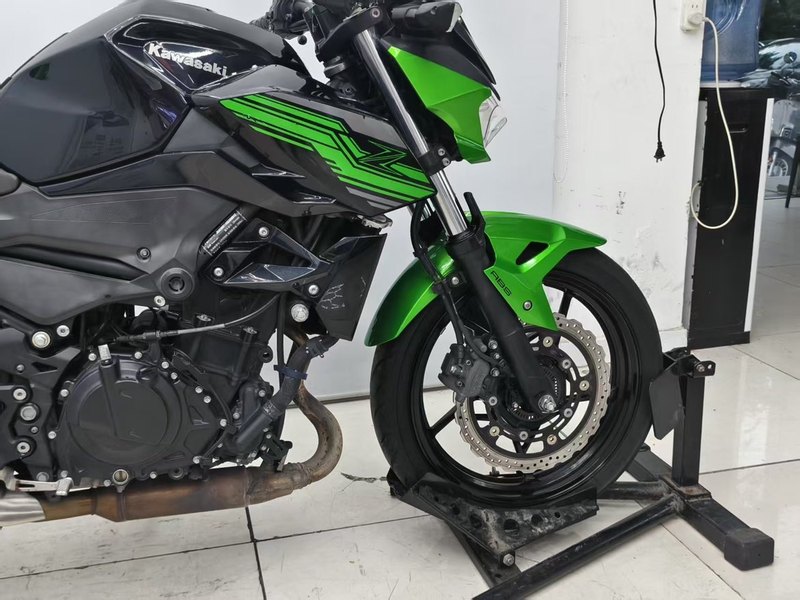 二手川崎Z400