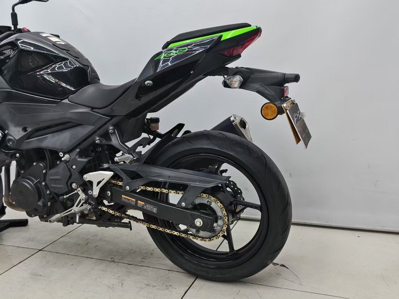 二手川崎Z400