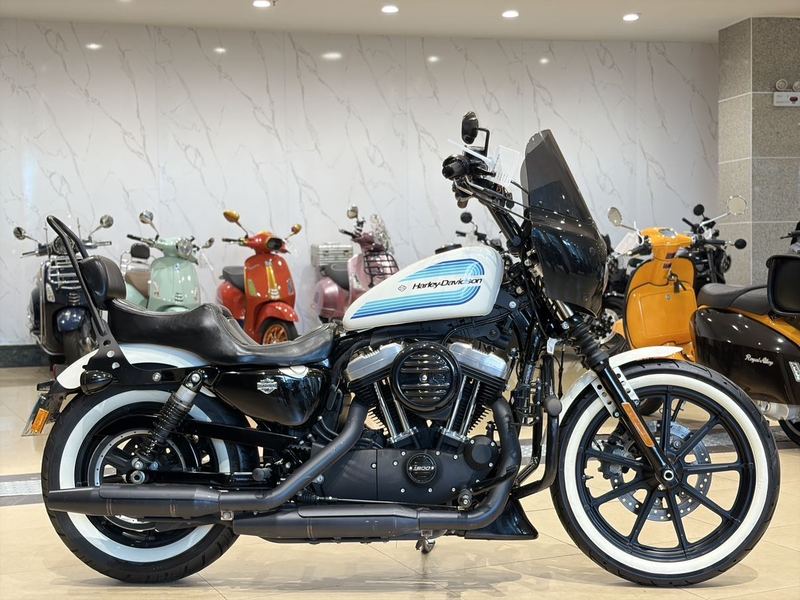 二手哈雷戴维森1200N Nightster