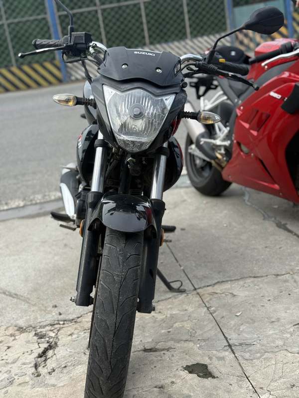 二手济南铃木极客飒 Gixxer 155 NK