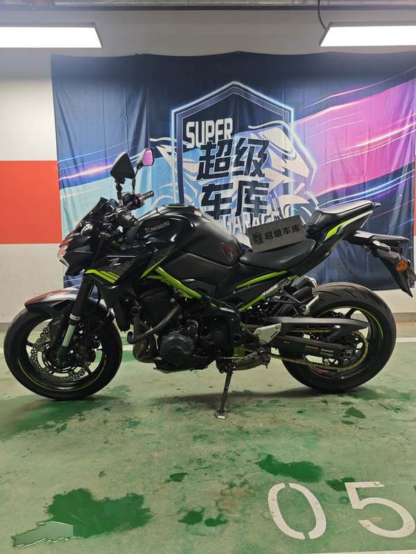 二手川崎Z900