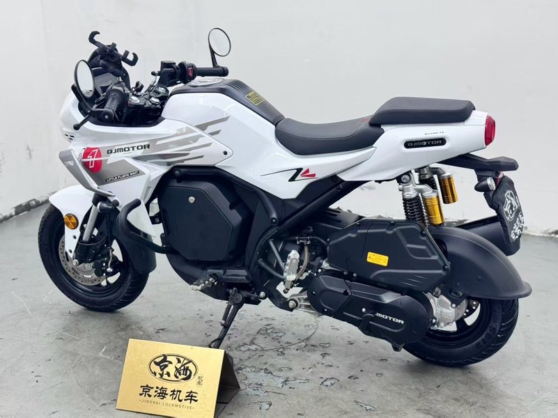 二手QJMOTOR小飞侠