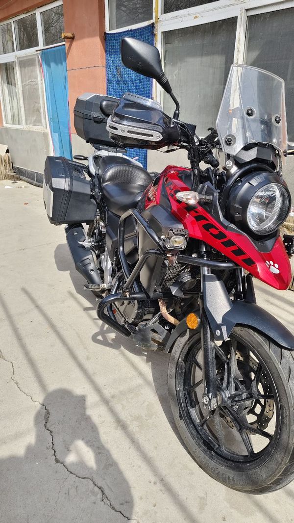 二手豪爵铃木DL250