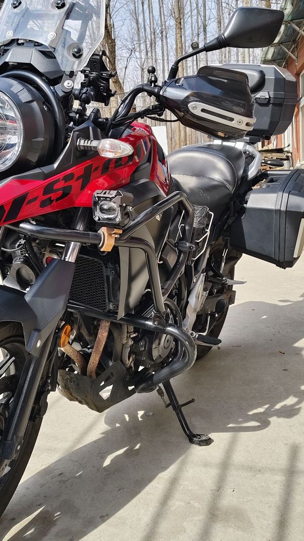 二手豪爵铃木DL250