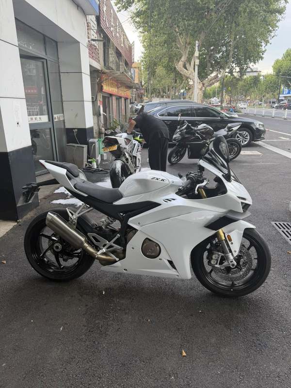 二手张雪机车500RR