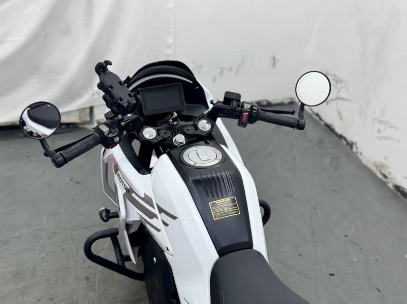 二手QJMOTOR小飞侠