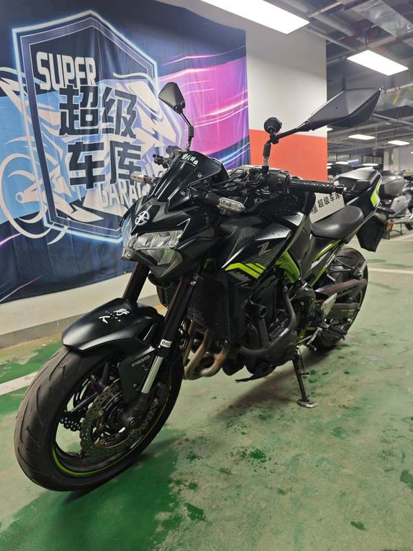 二手川崎Z900