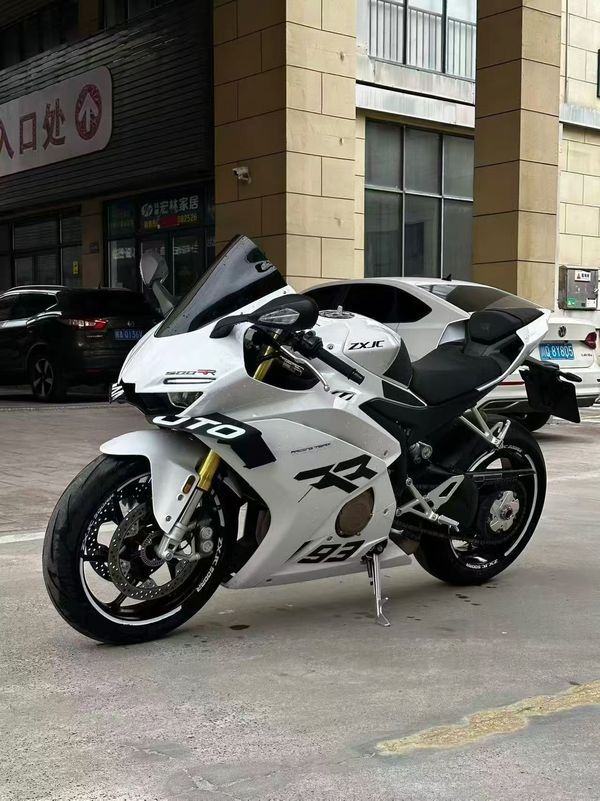 二手张雪机车500RR