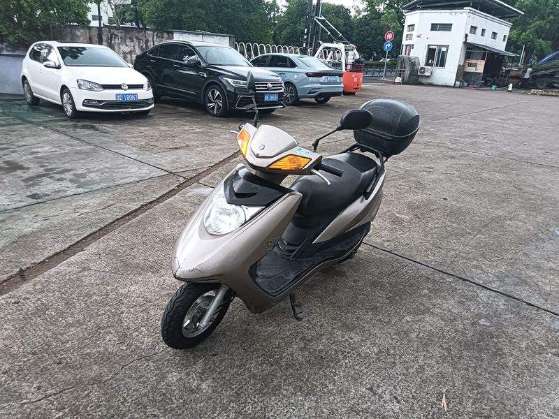 二手建设雅马哈凌鹰100 ZY100T-12