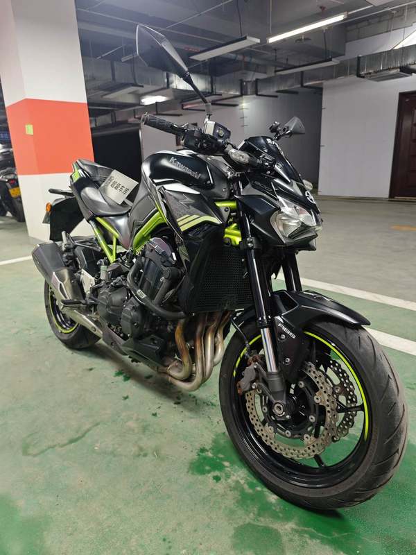 二手川崎Z900