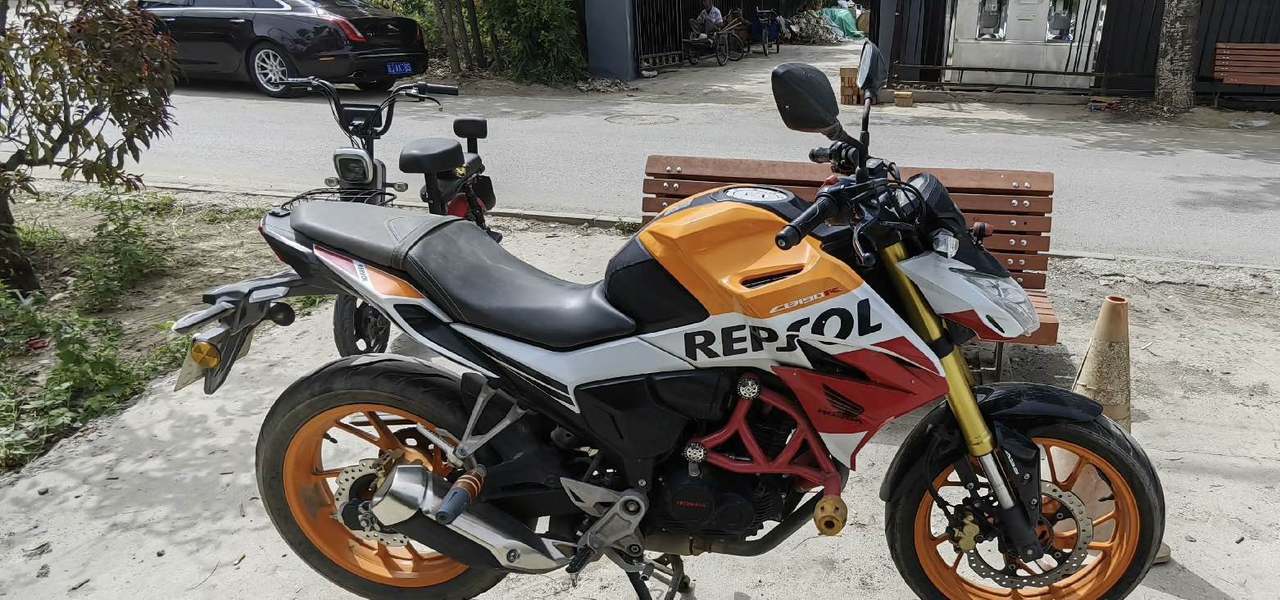 二手五羊本田CB190R 暴锋眼
