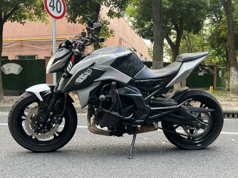 二手春风650NK