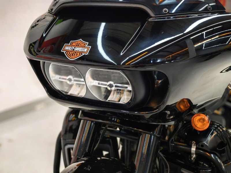 二手哈雷戴维森公路滑翔 Road Glide