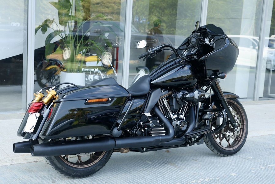 二手哈雷戴维森公路滑翔 Road Glide