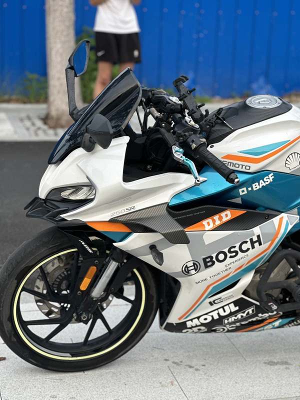 二手春风250SR