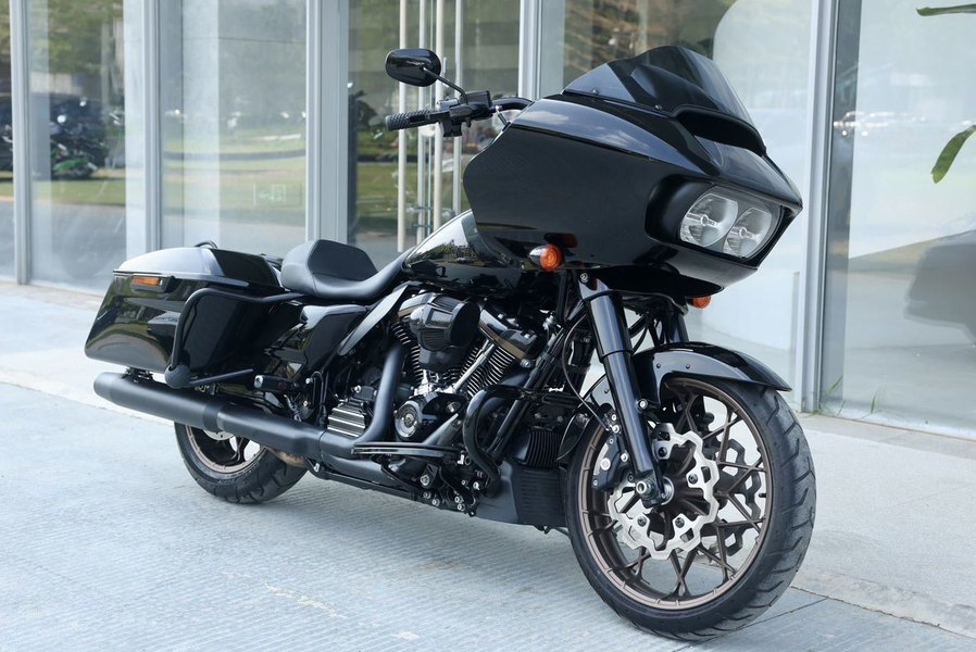 二手哈雷戴维森公路滑翔 Road Glide