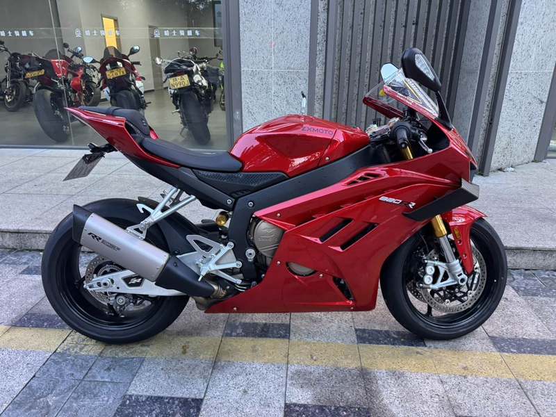 二手张雪机车820RR