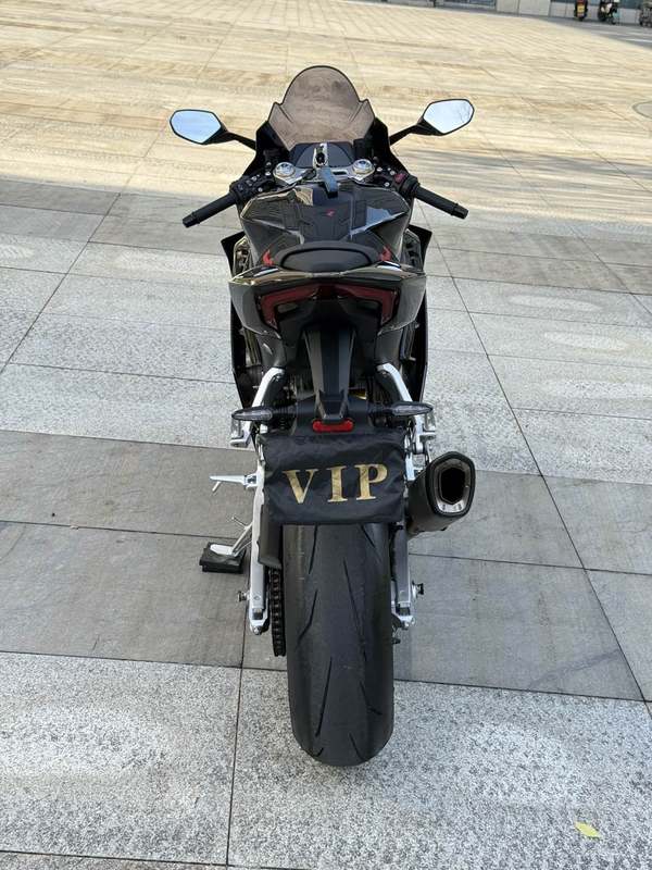 二手张雪机车820RR