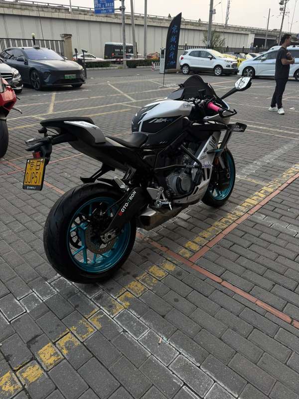 二手春风675SR-R