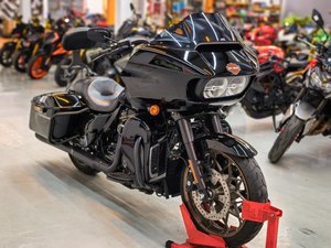 二手哈雷戴维森公路滑翔 Road Glide