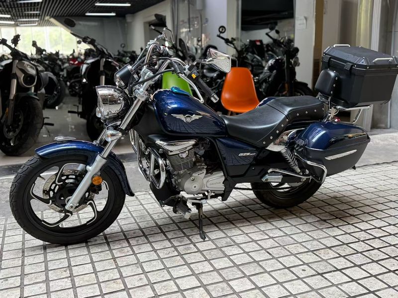 二手豪爵GZS150