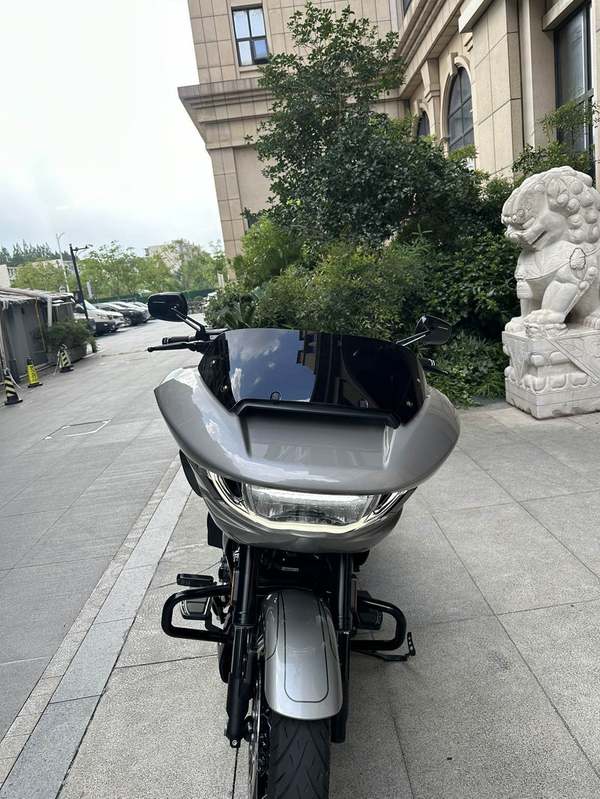 二手哈雷戴维森公路滑翔 Road Glide
