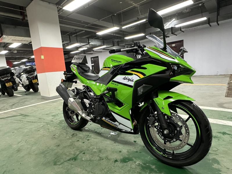 二手川崎Ninja 500