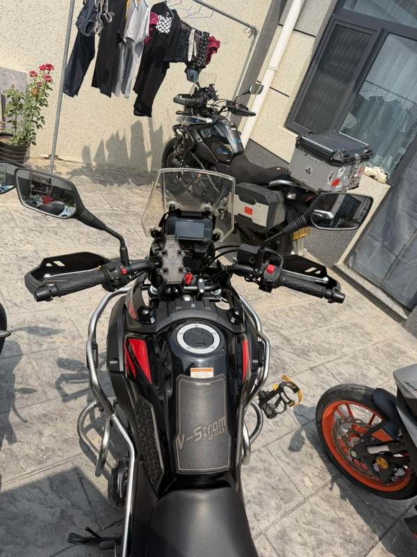 二手豪爵铃木DL250