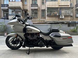 二手哈雷戴维森公路滑翔 Road Glide