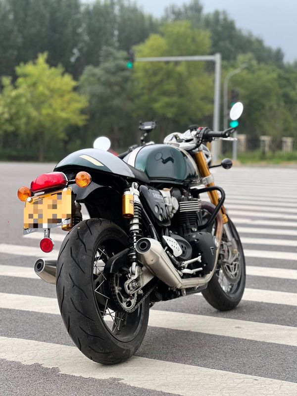 二手凯旋Thruxton