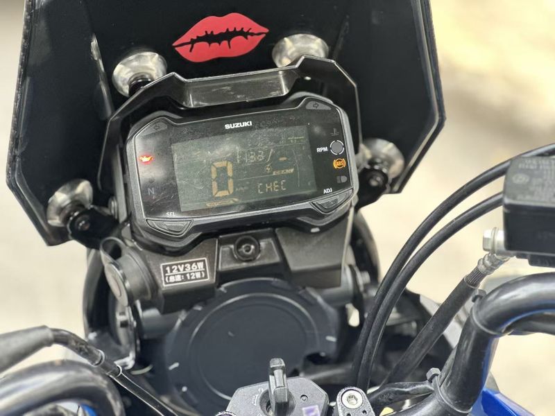 二手豪爵铃木DL250