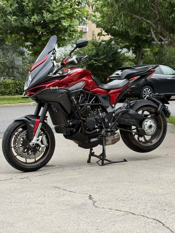 二手奥古斯塔Turismo Veloce 800