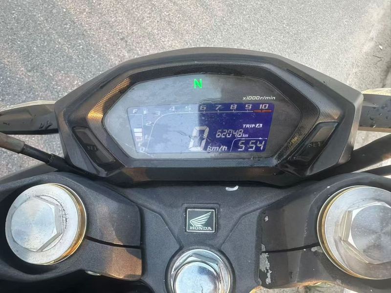 二手五羊本田CB190R 暴锋眼