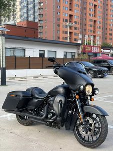 二手哈雷戴维森大道滑翔 Street Glide