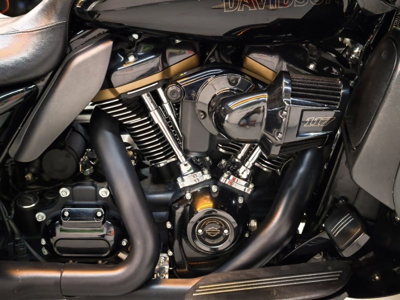 二手哈雷戴维森公路滑翔 Road Glide