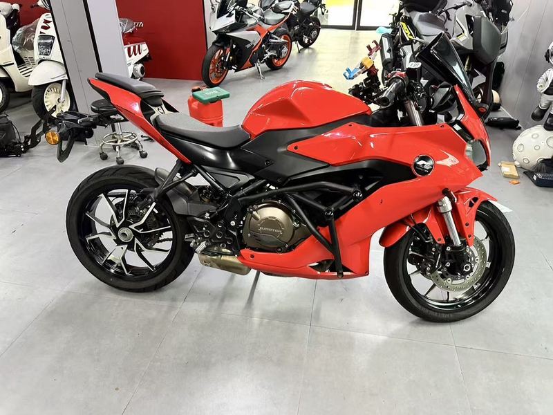 二手QJMOTOR赛400