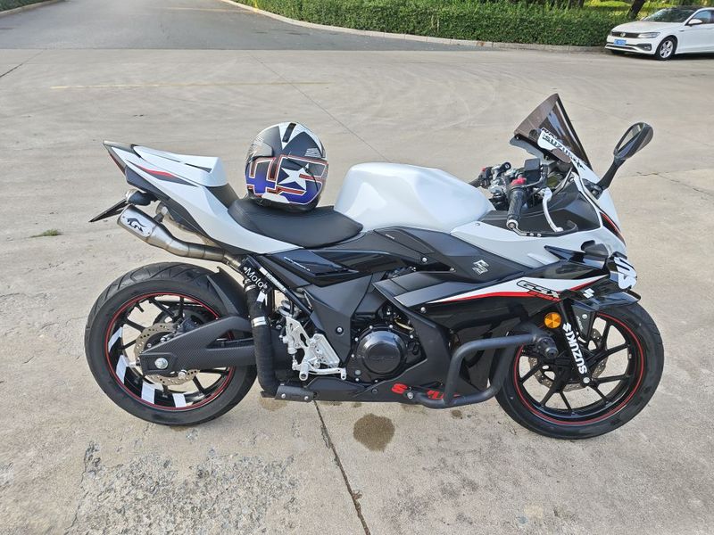 二手豪爵铃木GSX250R