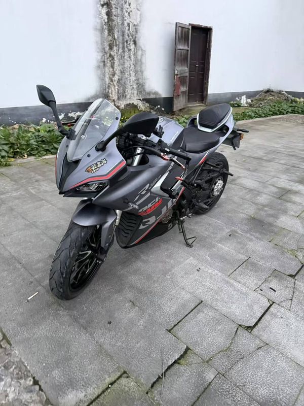 二手QJMOTOR赛250