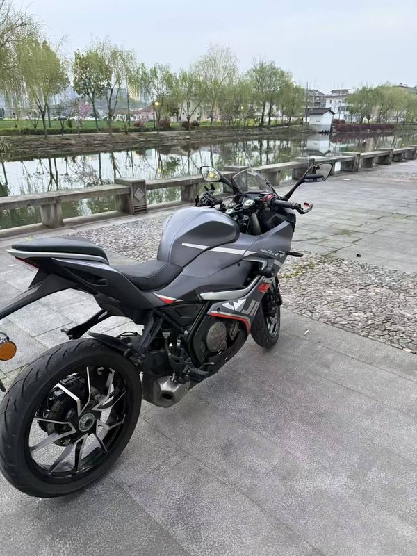 二手QJMOTOR赛250