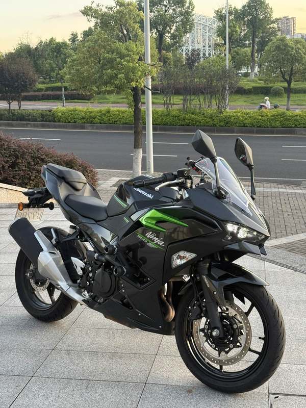 二手川崎Ninja 500